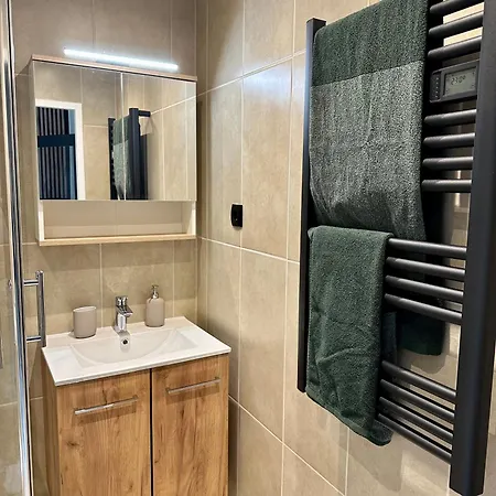 Smart Space In Eggenberg Apartment